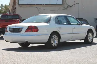 2002 Lincoln Continental