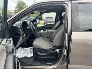 2018 Ford F-150 4WD Reg Cab 126" XLT