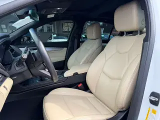 2023 Cadillac CT5 Luxury+