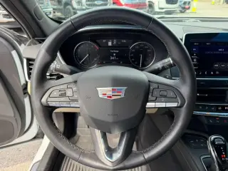 2023 Cadillac CT5 Luxury+