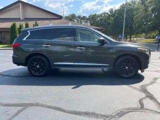 2013 Infiniti JX35