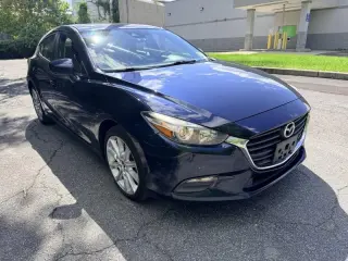 2017 Mazda MAZDA3 s Grand Touring AT 5-Door