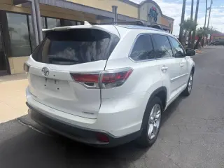 Toyota Highlander 2016