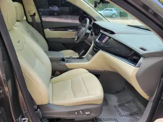 2020 Cadillac XT6