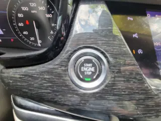 2020 Cadillac XT6