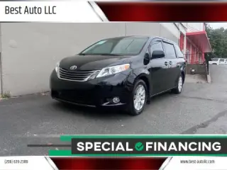 Toyota Sienna 2011