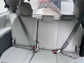 Toyota Sienna 2011
