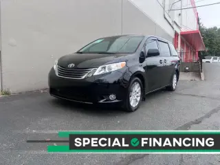 Toyota Sienna 2011
