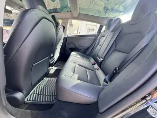 2025 Tesla Model 3 Long Range RWD