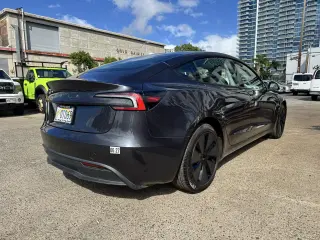 2025 Tesla Model 3 Long Range RWD