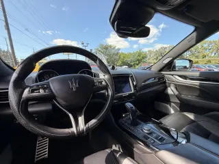 2020 Maserati Levante