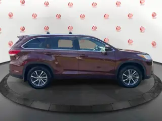 Toyota Highlander 2017