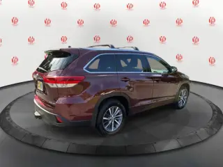 Toyota Highlander 2017