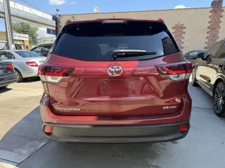 2019 Toyota Highlander SE AWD V6