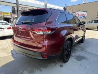 2019 Toyota Highlander SE AWD V6