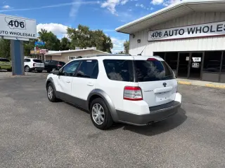 Ford Taurus X SEL 2008