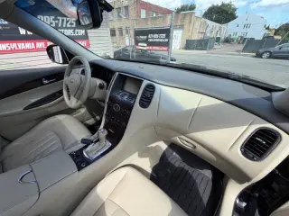 2011 Infiniti EX35
