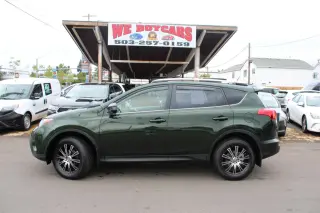 2013 Toyota RAV4 AWD 4dr LE (Natl)