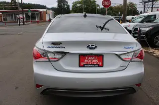 2015 Hyundai Sonata Hybrid 4dr Sdn Limited