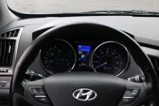 2015 Hyundai Sonata Hybrid 4dr Sdn Limited