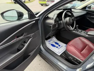 Mazda CX-30 2025