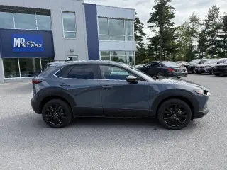 Mazda CX-30 2025