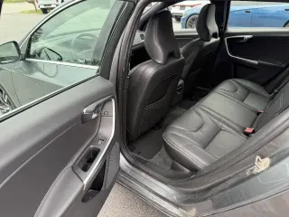 Volvo V60 2017