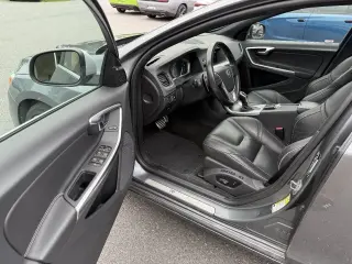 Volvo V60 2017