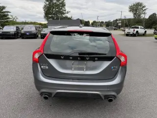 Volvo V60 2017