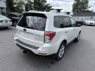 Subaru Forester 2011