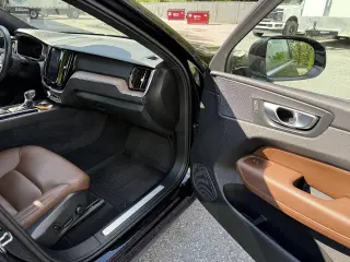 2021 Volvo XC60