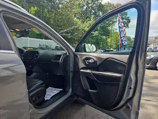Jeep Cherokee 2019