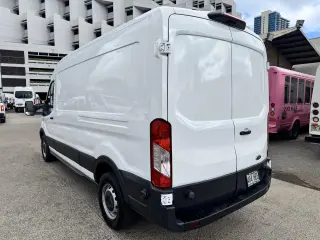 2018 Ford Transit Van T-250 148" Med Rf 9000 GVWR Sliding RH Dr