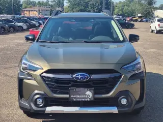Subaru Outback 2025