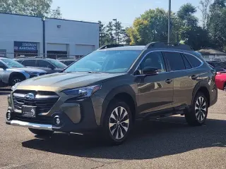 Subaru Outback 2025