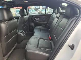 2019 Ford Taurus