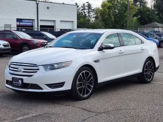2019 Ford Taurus