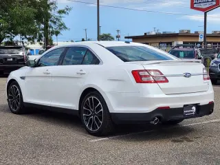 2019 Ford Taurus