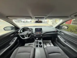 Nissan Altima 2020