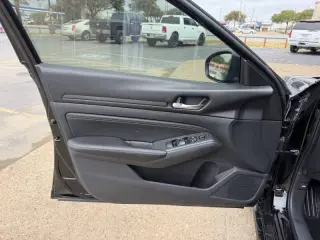 Nissan Altima 2020