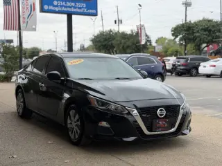 Nissan Altima 2020