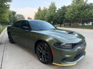 Dodge Charger 2019