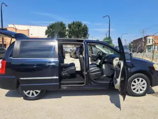2011 Chrysler Town and Country