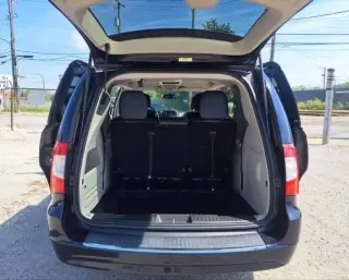2011 Chrysler Town and Country