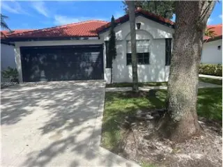 Propiedad de alquiler con 2 dormitorios y 0 baños en Boca Raton