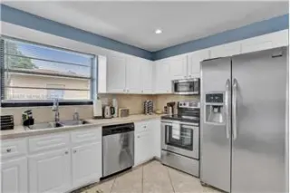 Propiedad de alquiler con 4 dormitorios y 2 baños en Hallandale Beach