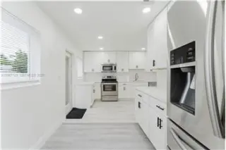 Propiedad de alquiler con 3 habitaciones y 2 baños en Oakland Park