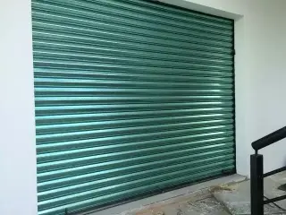Cortinas de acero MATEO