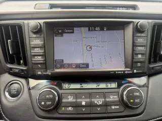 Toyota RAV4 Limited AWD 2018