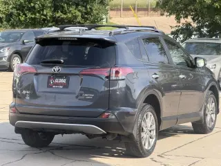Toyota RAV4 Limited AWD 2018
